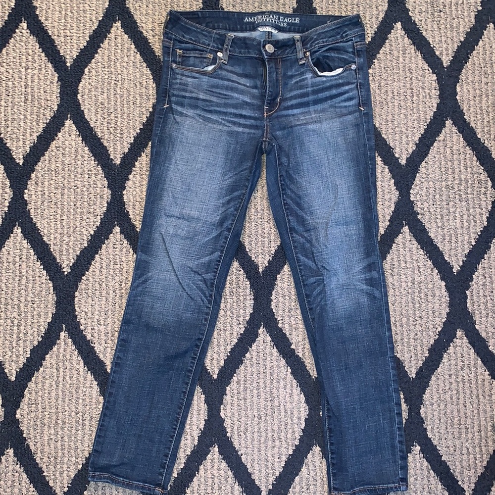 Skinny, mid rise, super stretch skinny jeans